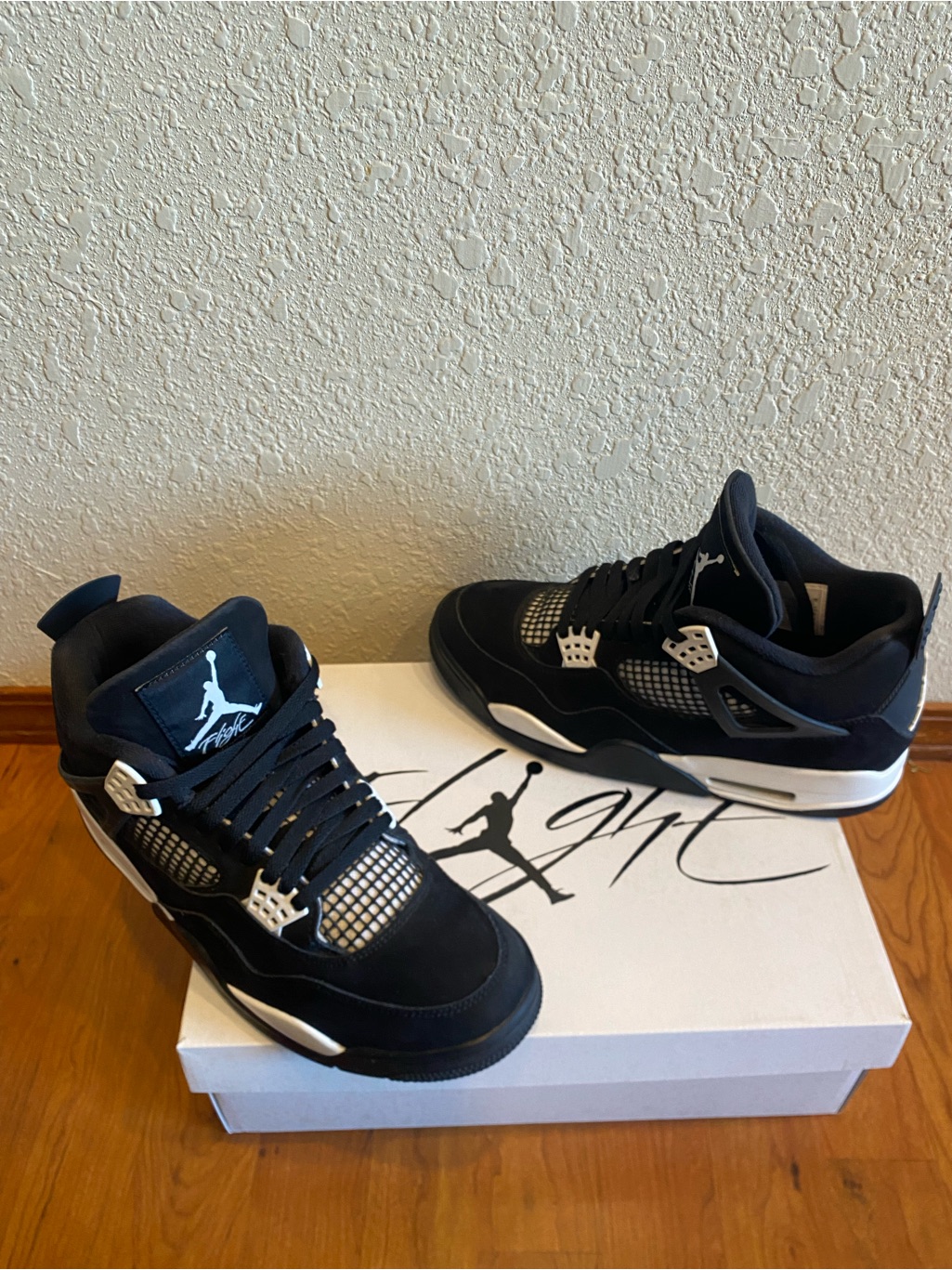 Jordan Air Jordan 4 Retro BlackWhite